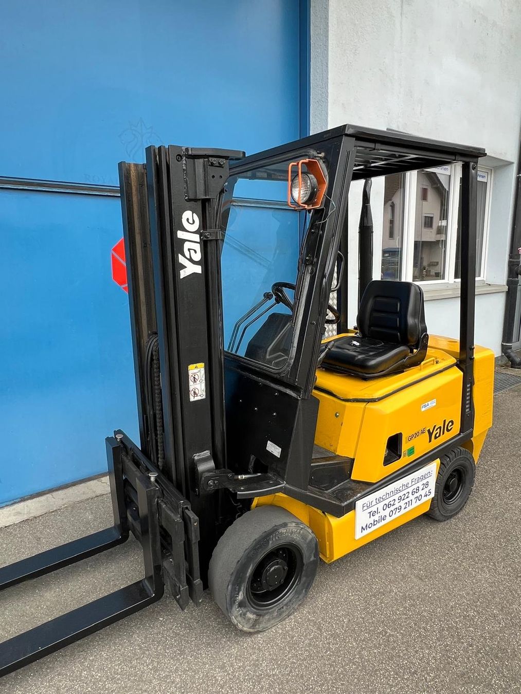 Carrelli elevatori e a forche: YALE Benzin-Gabelstapler 2000 kg, 4,3 m – Usato da Aarwangen venduto da fsa-maschinen 3