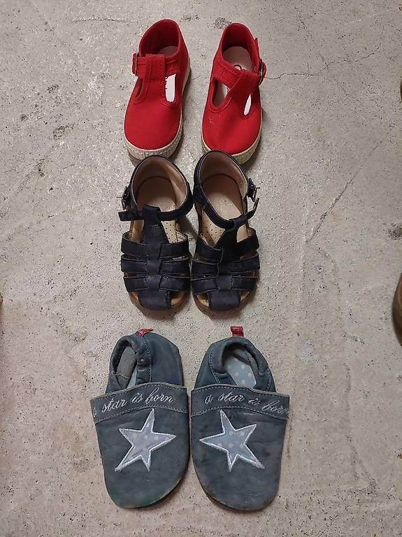 Chaussures garçon: Chaussures bébé taille 20-21 – D'occasion à Onex par morelan