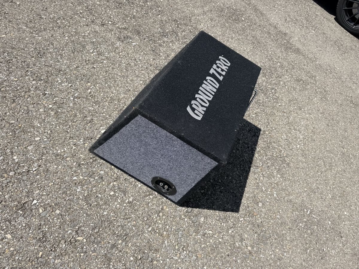 Casse acustiche: Caisson Ground zéro 30 cm  – Usato da Villars le Grand venduto da kbo_75pt 1