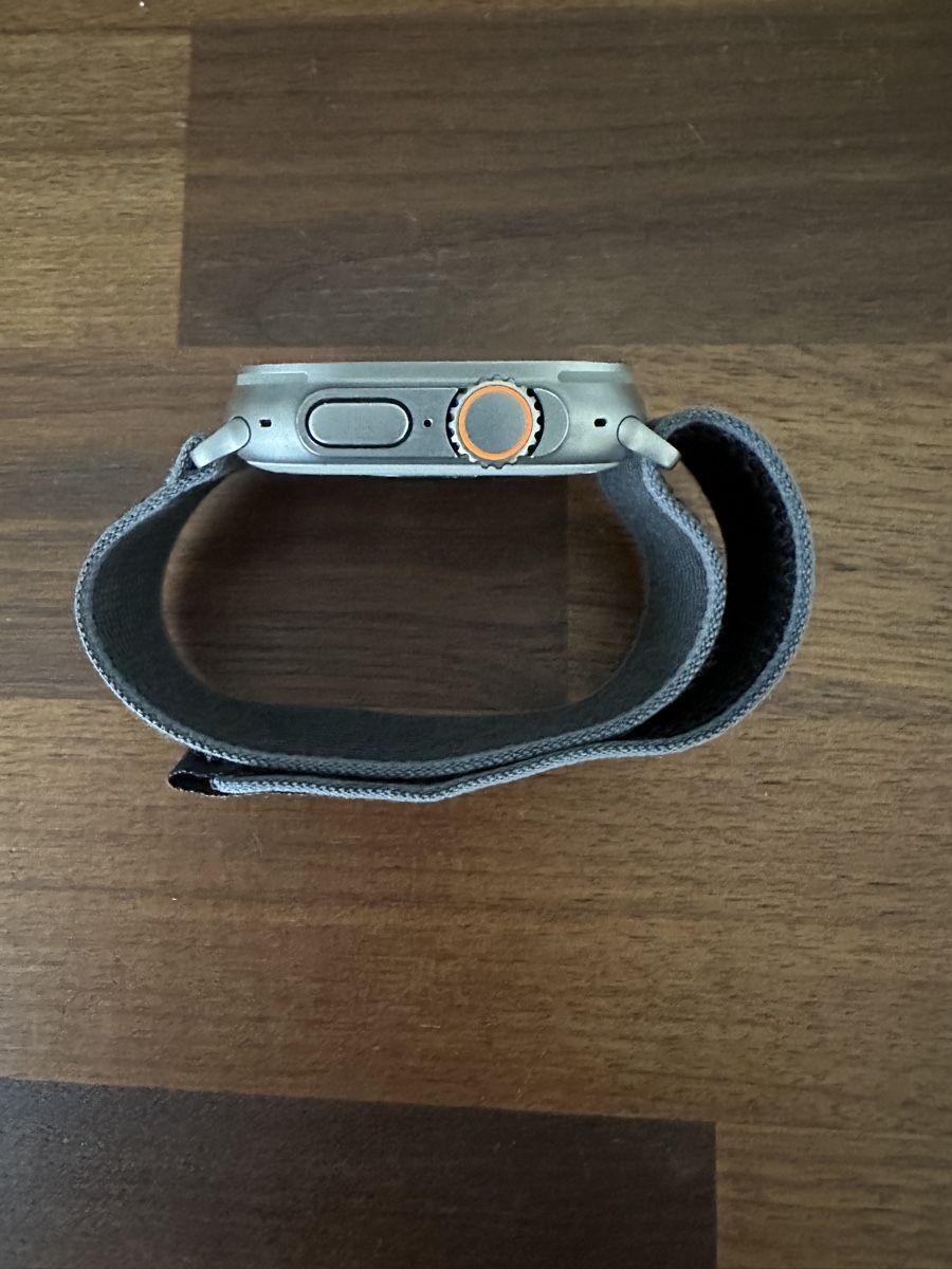 Apple Smartwatch: Apple Watch Ultra 2 mit 3 Bändern  – D'occasion à Zürich par lups21 2
