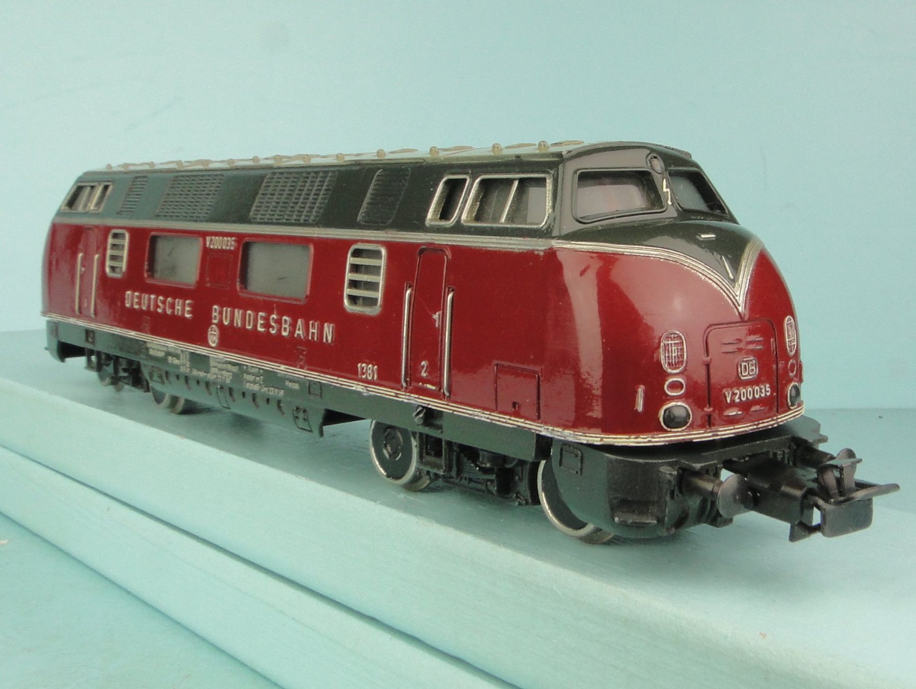 Fleischmann Modellini di ferrovie: Fleischmann H0 DB V200, defekt – Usato da Bülach venduto da cann11