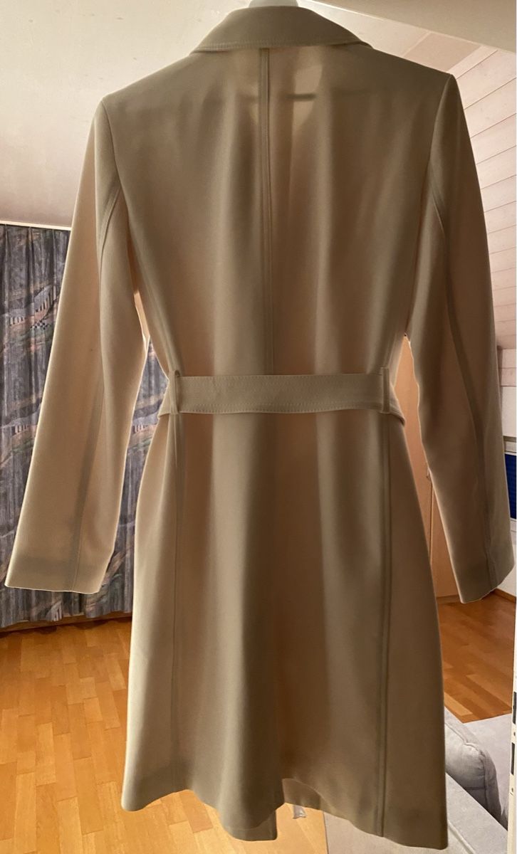 H&M Cappotti: Trenchcoat H&M – Usato da Arni BE venduto da Labello75 5