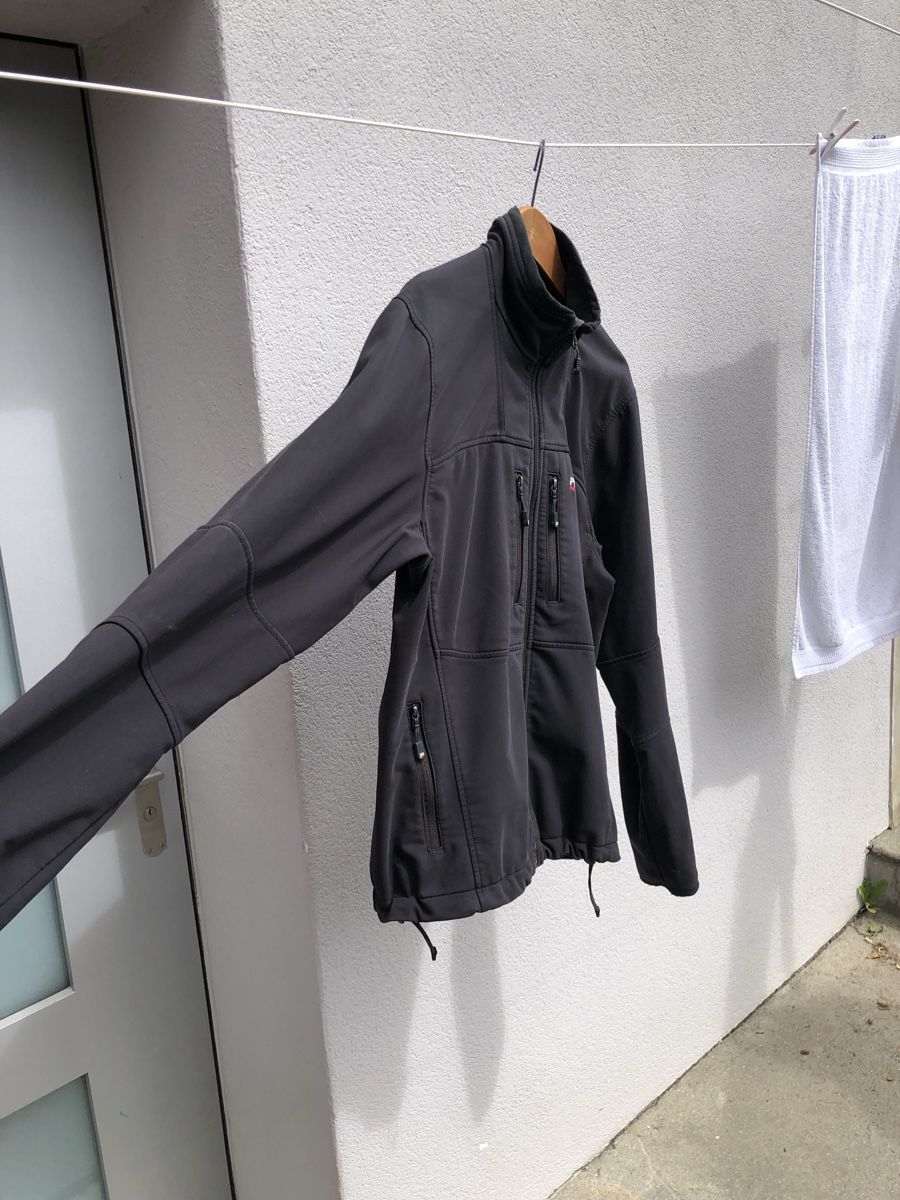 Peak Performance Giacche: retro Peak Performance Windbreaker – Usato da Fribourg venduto da ann_l9b7 2