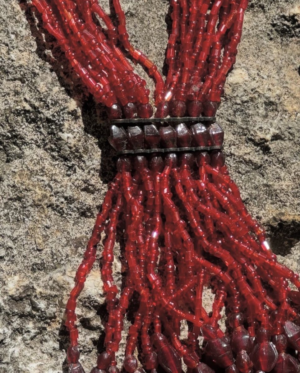 Catenine: Selbstgemachte Halskette – Nuovo e nell'imballaggio originale da Basel venduto da nla_zp8b 1