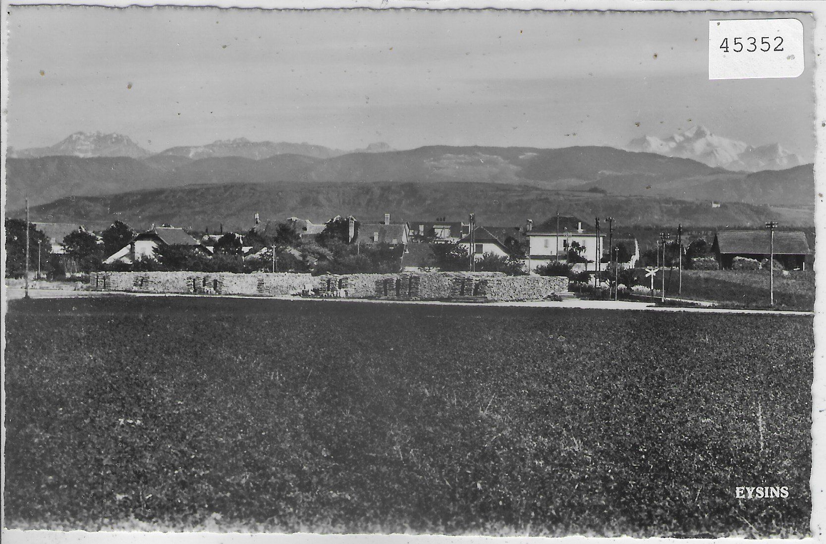 Cartoline postali: Eysins - Vue generale – Usato da Ettingen venduto da Kartenplanet