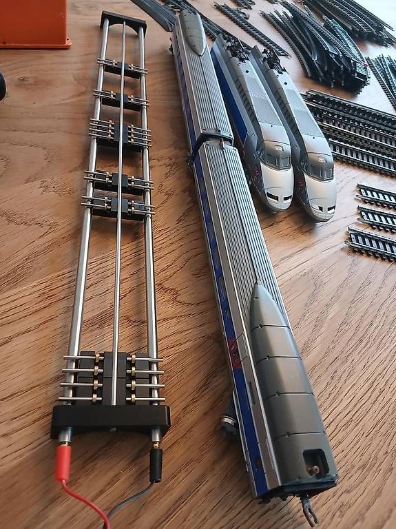 Lima Modelleisenbahnen: Grosses Schienen Set LIMA H0 mit TGV – Gebraucht aus Luzern von Brokiland 1