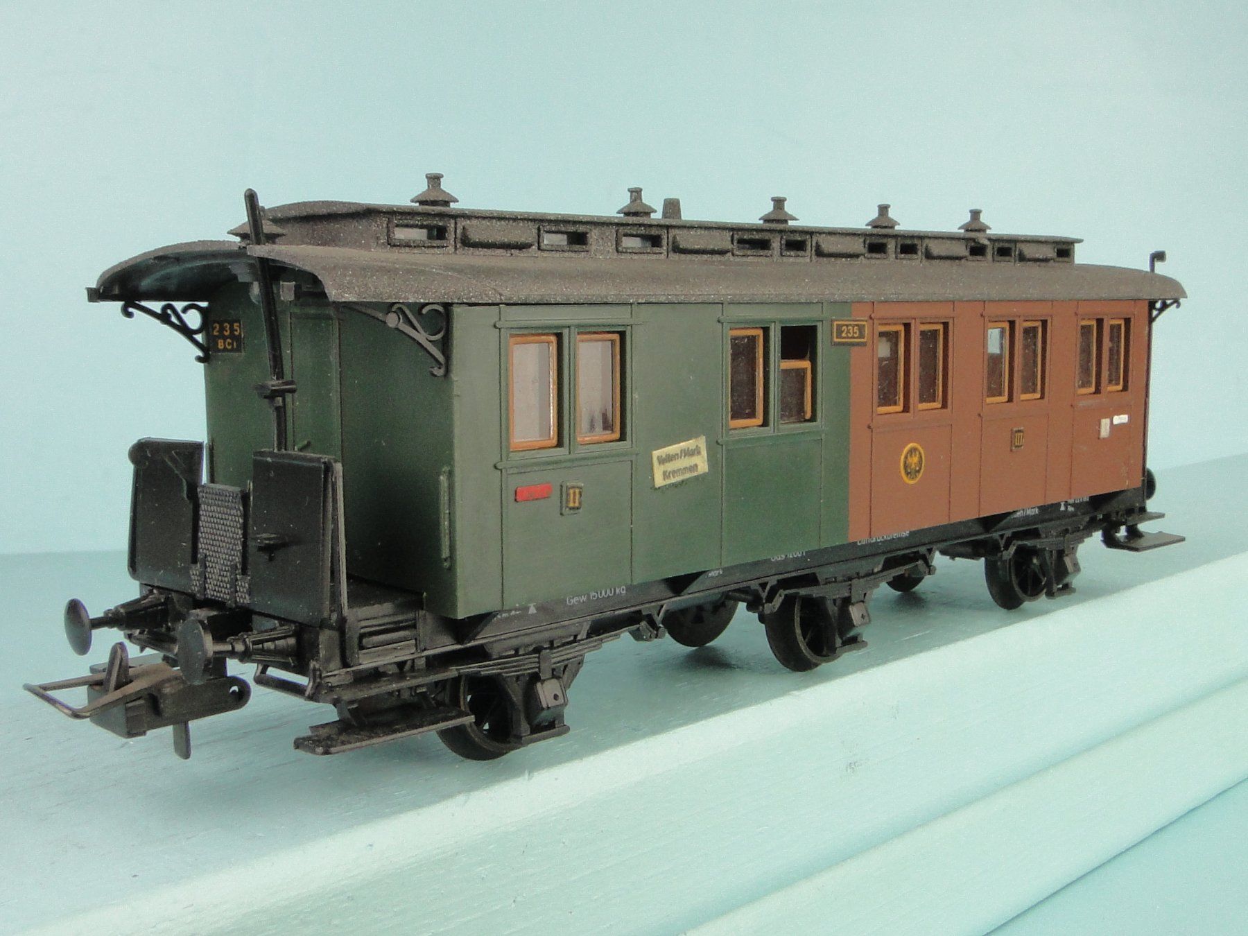 Trix Modellini di ferrovie: TRIX Oldtimer Personenwagen, Innebeleuchtung – Usato da Bülach venduto da cann11 5