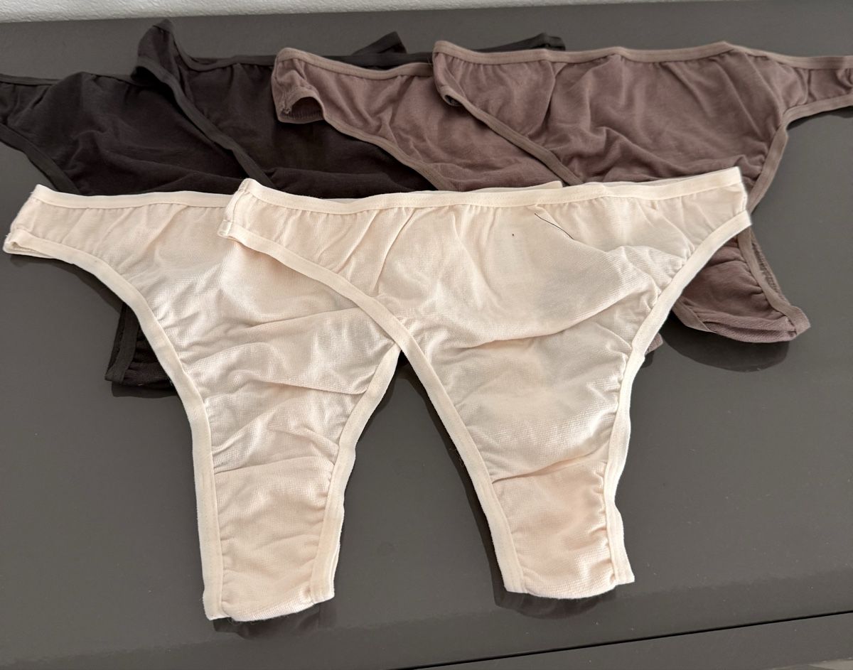Altra biancheria intima: String Grösse 36/38  6 Stück     petite fleur – Nuovo (secondo la descrizione) da Pfeffikon LU venduto da pepino17