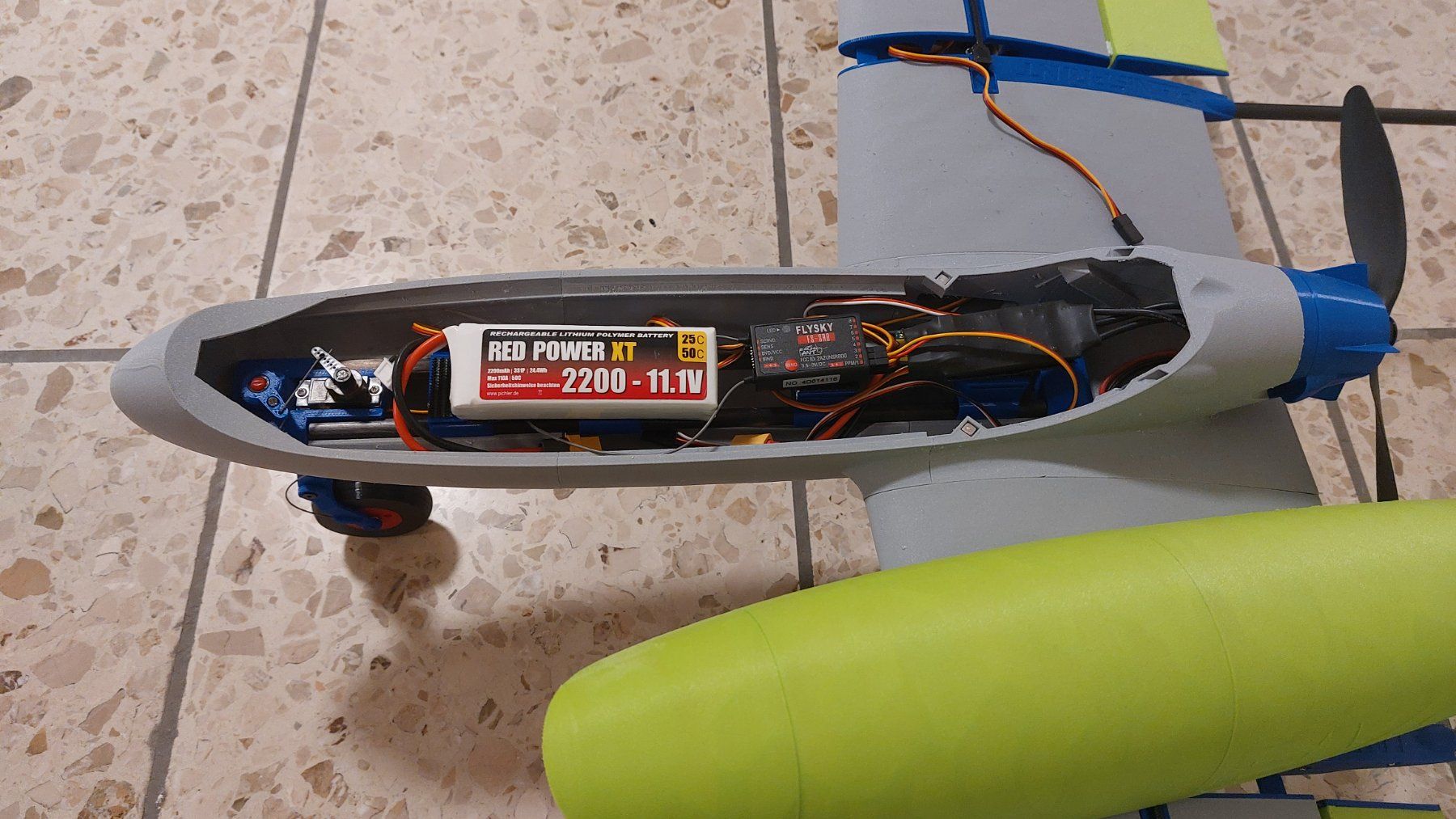 RC Kits de montage: RC Flieger – D'occasion à Zürich par Albert999 2