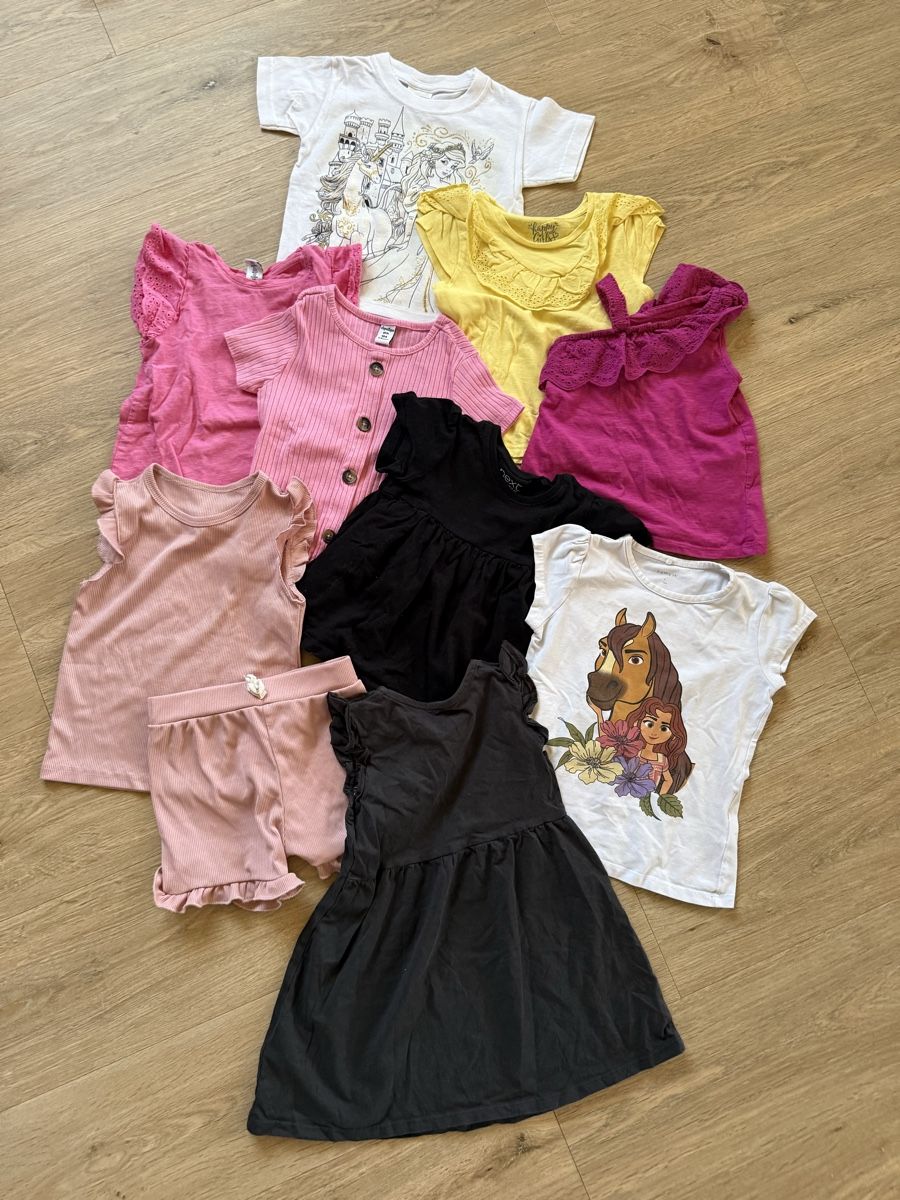 Lotti & Set di vestiti: Sommerkleiderset Mädchen 98/104 – Usato da Wolfhalden venduto da marcap9427 3