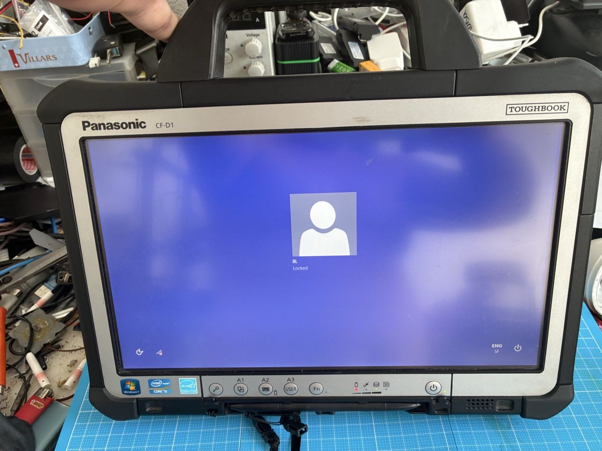 Panasonic Tablet PC: Tablet Panasonic TOUGHBOOK CF-D1 – Gebraucht aus Payerne von lop_6hpz 3