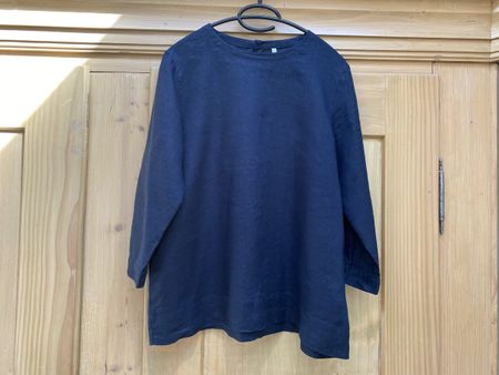 Dunkelblaue Leinenbluse, Grösse M. Top Zustand!