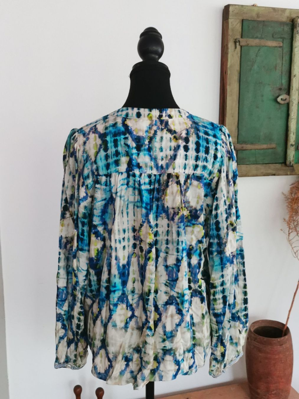 Emily van den Bergh Camicette: Emily van den Berg wunderschöne Bluse Gr. 36/38 – Usato da gachnang venduto da tibus1 3