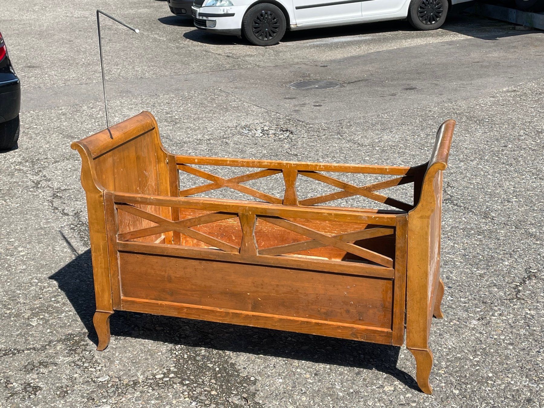 Letti: Kinderbett Holz, Biedermeier, antik, zerlegbar. – Usato da Koblenz venduto da Rbaldinger54