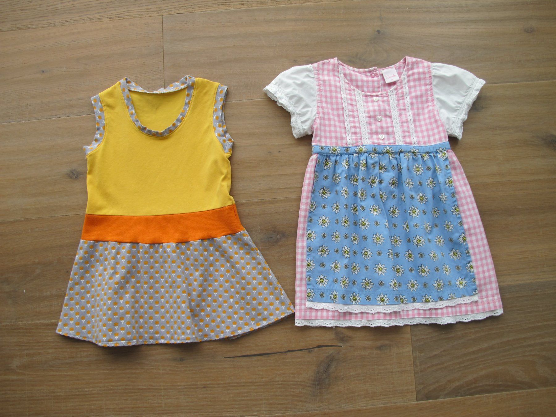Lotti & Set di vestiti: Set Kleider Sommer Mädchen Gr. 92/98 – Usato da Rheinfelden venduto da zwitschi_09