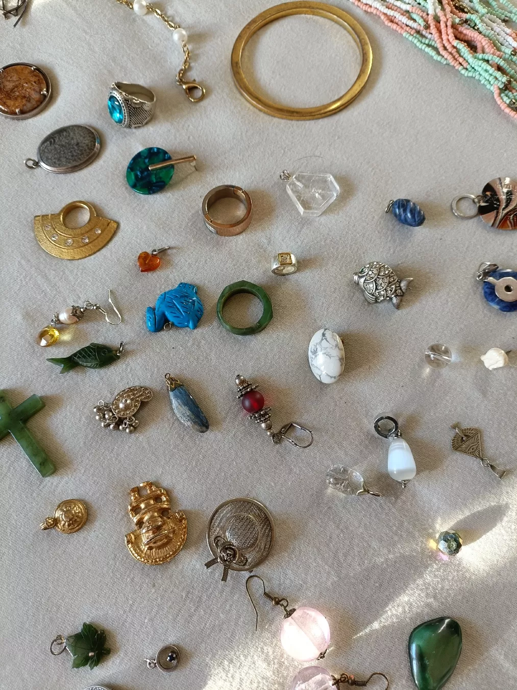Altri gioielli: Diverse schmuck  – Usato da Uster venduto da gen_2njk 1