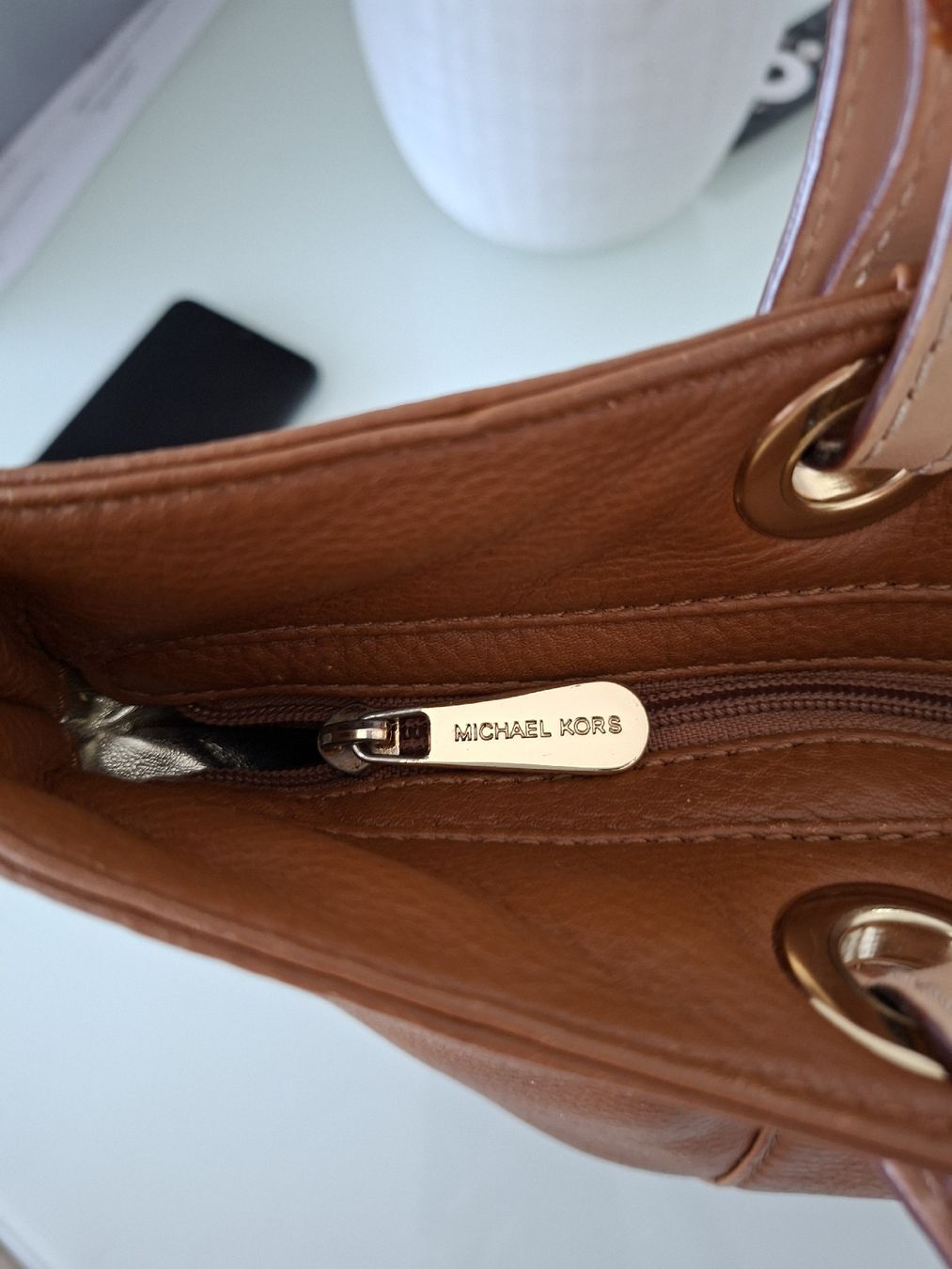 Michael Kors Borse da donna: Sac Michael Kors en cuir véritable – Usato da Renens VD venduto da ser_j2fn 4