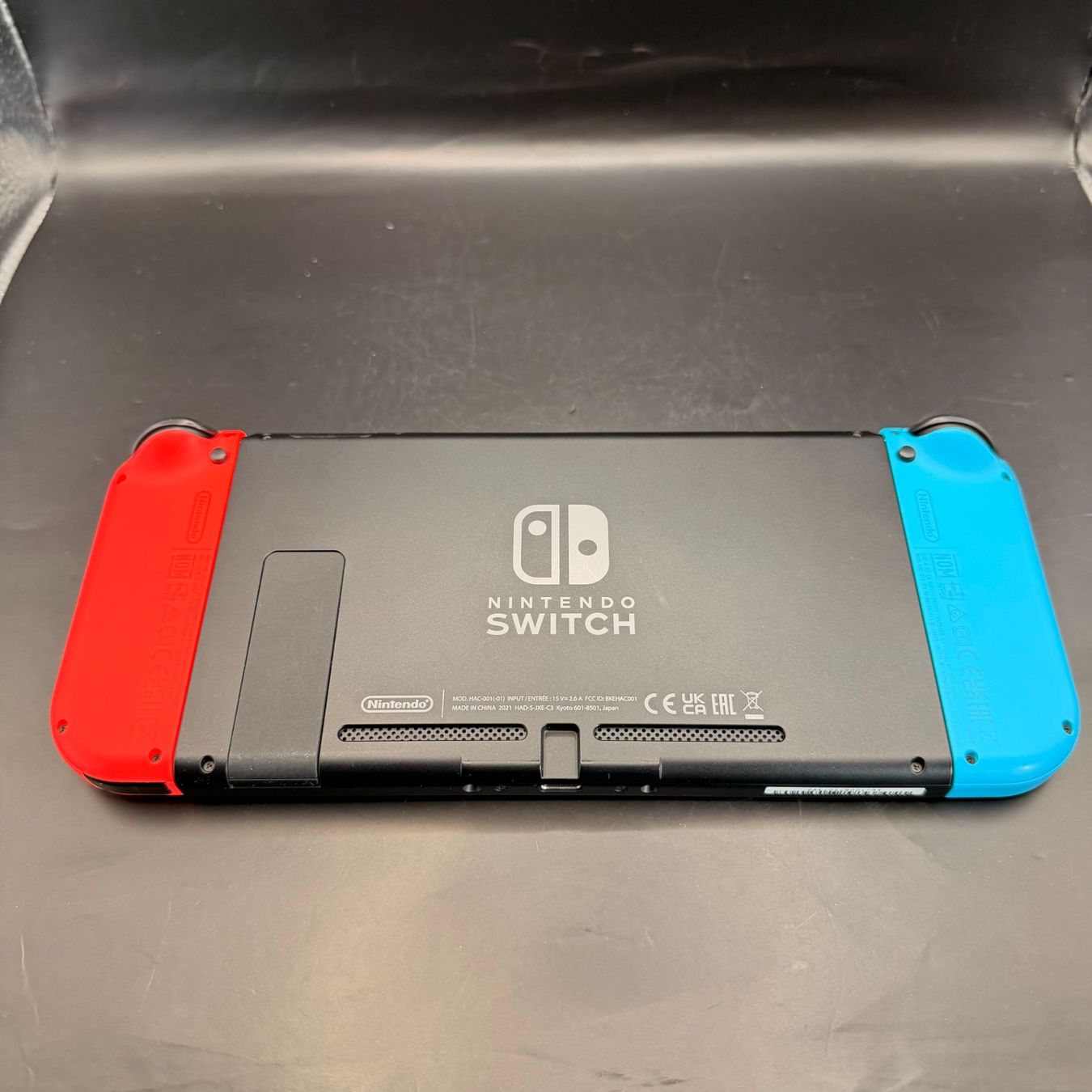 Nintendo Konsolen: Nintendo Switch Konsole Neon Rot/Blau OVP – Gebraucht aus Düdingen von Nerdworld 4