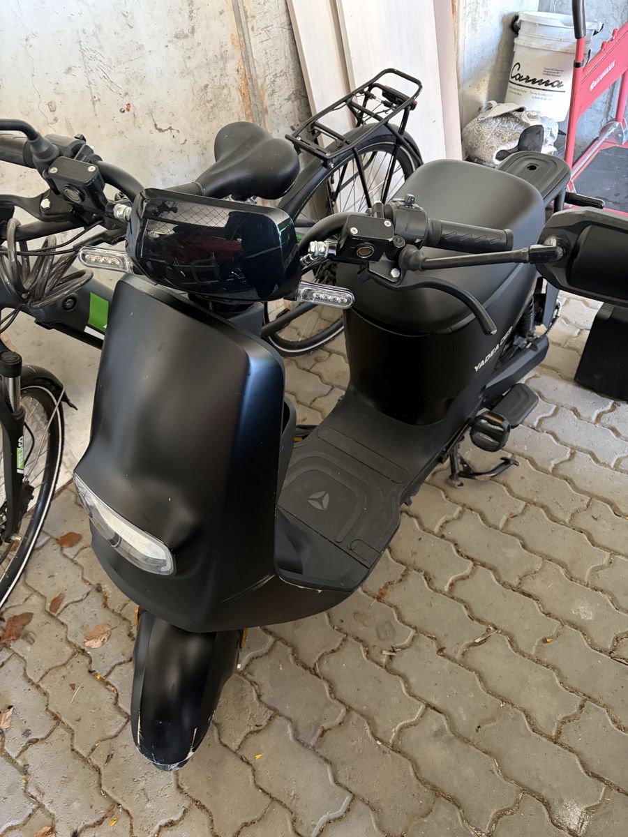 Voiturettes électriques: Yeadea DE3 – Défectueux à Gümmenen par MyIDevice