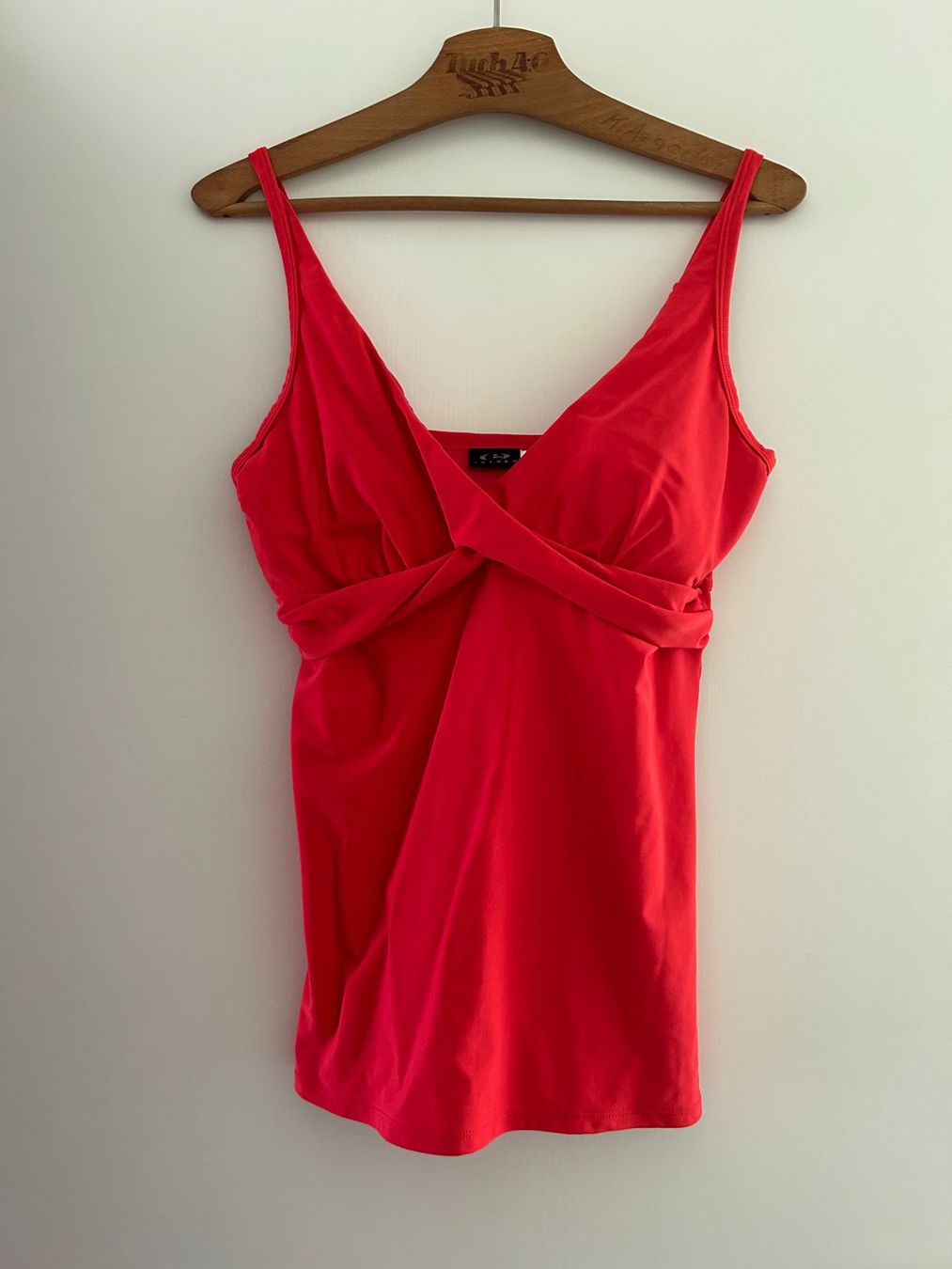 Costumi da bagno & Bikini: Schwimmoberteil, 42 C, Marke Extend – Usato da Binningen venduto da Rose_Basel 1