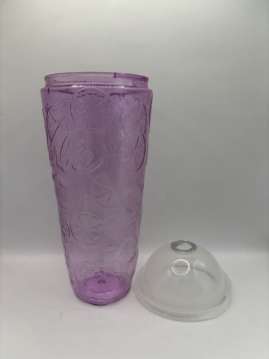 Gläser: Gobelet Barbie violet avec couvercle et paille – Gebraucht aus Genève von sho_67qj 4
