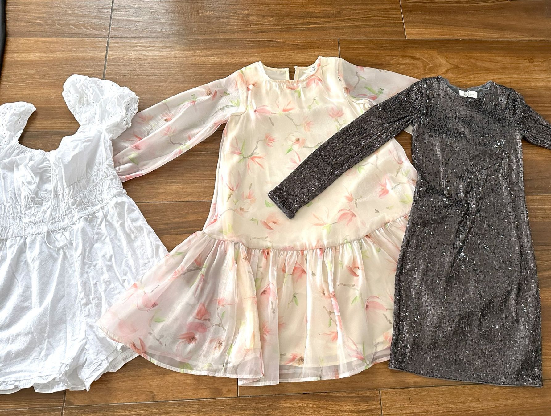 Lotti & Set di vestiti: Kleiderpaket Mädchen  28 Teile Gr. 146-152 – Usato da Hombrechtikon venduto da MalgorzataJ 3