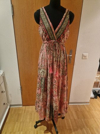 Sommerliches Seiden Kleid, Grösse Free Size, Top Zustand!
