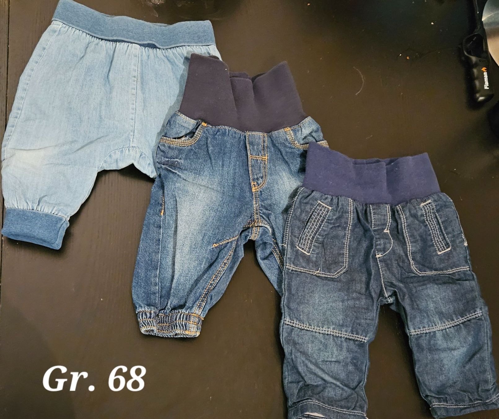 Kleiderpakete & -sets: Kleiderpaket Hosen Gr. 62/68 – Gebraucht aus Buchs AG von Naila.Keinath