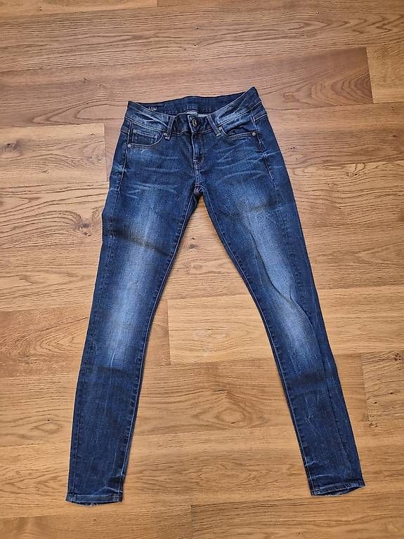 G-Star Jeans: Neue Jeans G-Star – Usato da Feusisberg venduto da cts_55rn 1