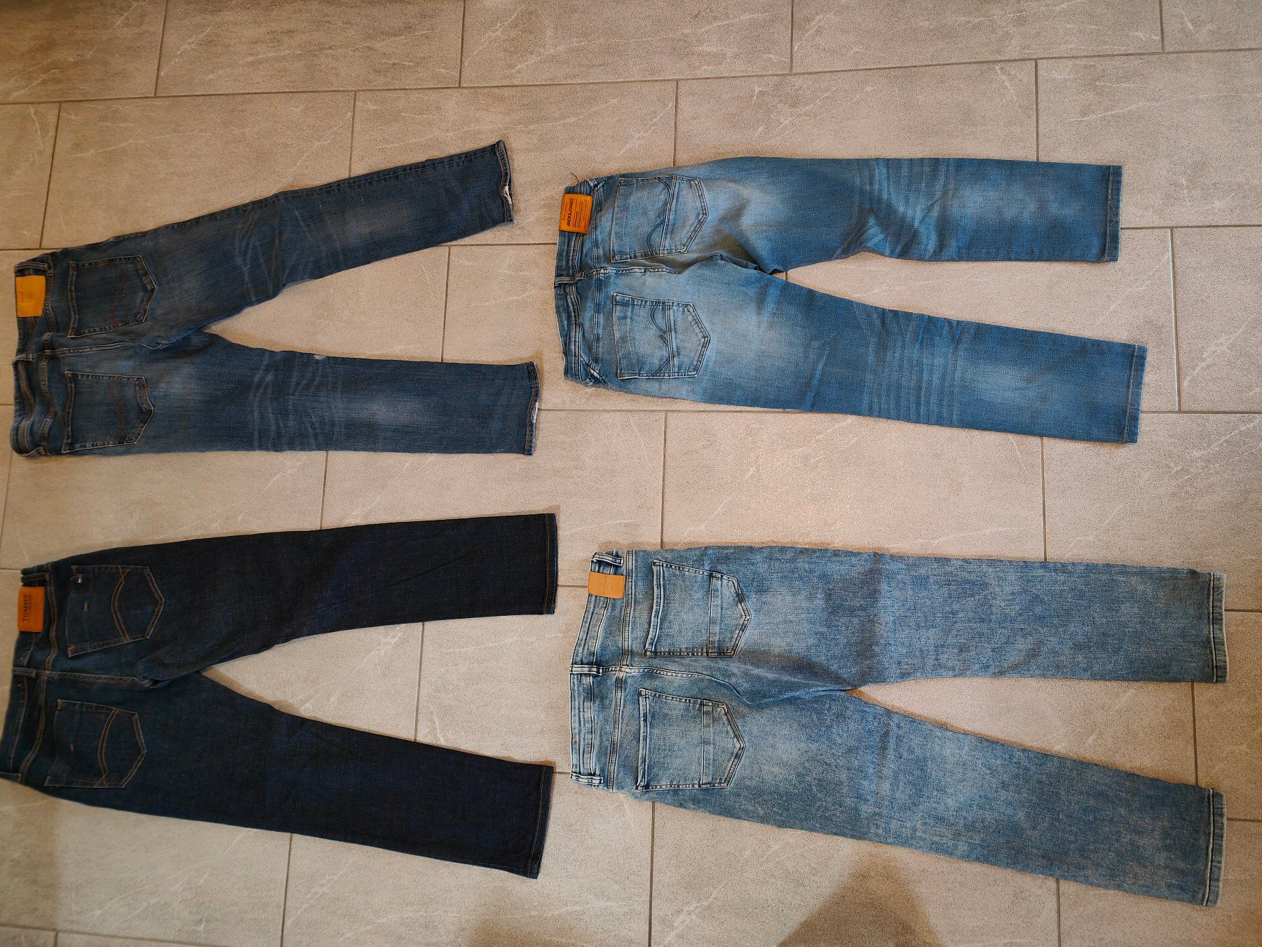 Jeans: 4 Marken Jeans – Gebraucht aus Mels von velo-city 1