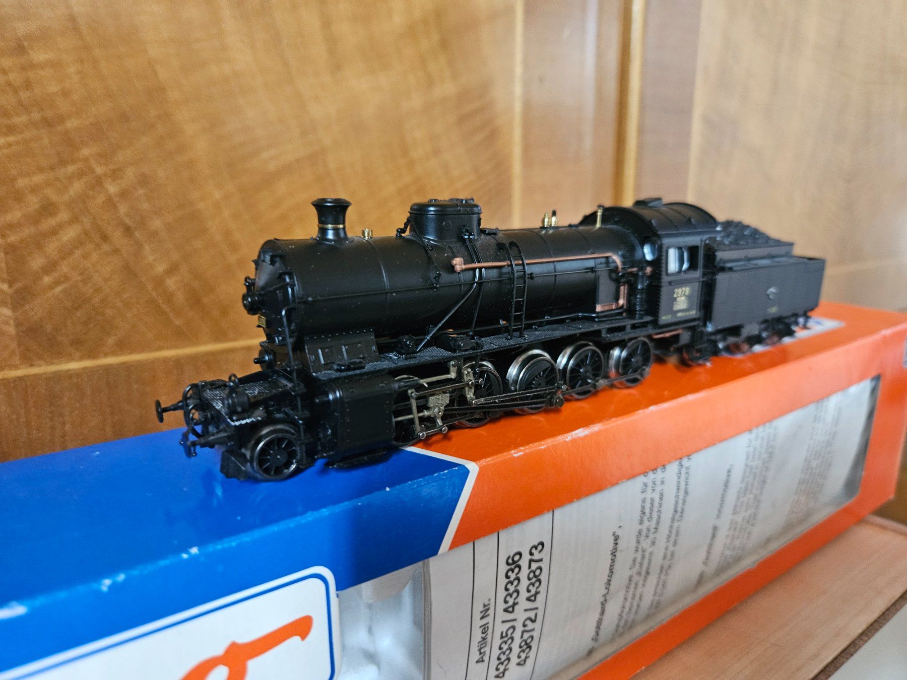 Roco Modellini di ferrovie: C 5/6 Dampflok Elefant Roco H0 – Usato da Herisau venduto da Markie7