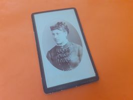 SCHWIIZER JUGEND DAZUMAL - e JUNGI - FRISUR !- STANS SCHWYZ