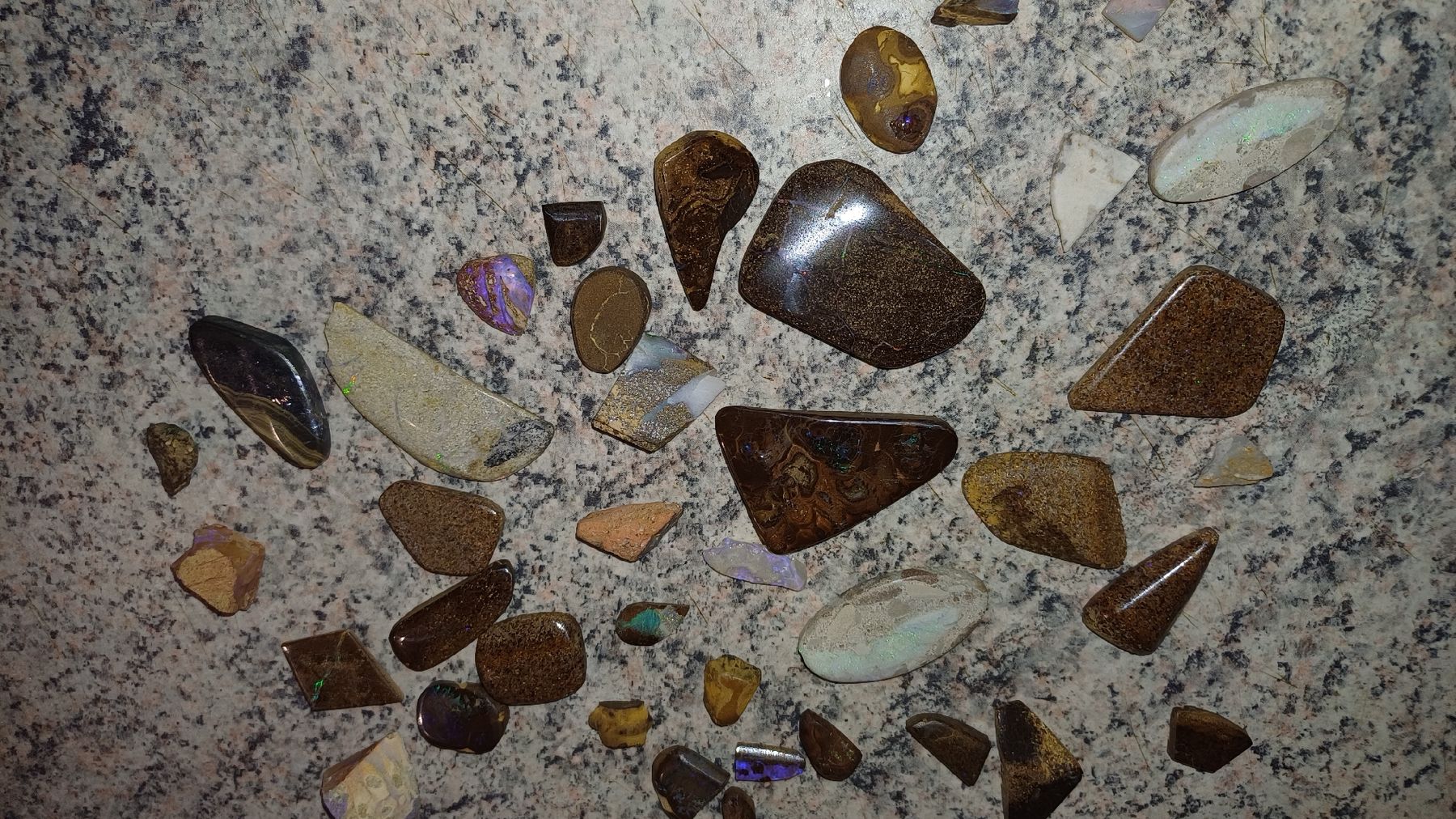 Pietre preziose: 38 Opale Australien – Usato da Flawil venduto da Naphtali 8