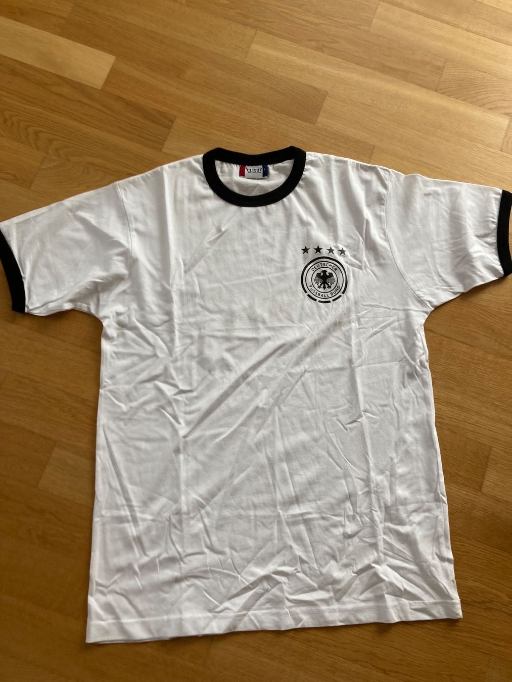Canottiere & Pantaloni: Fanshirt Deutschland – Nuovo (secondo la descrizione) da Seengen venduto da murmelo