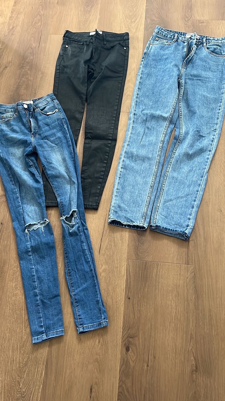Jeans: 3 Jeans / Kleiderpaket Gr 34 – Usato da Regensdorf venduto da Spyke55