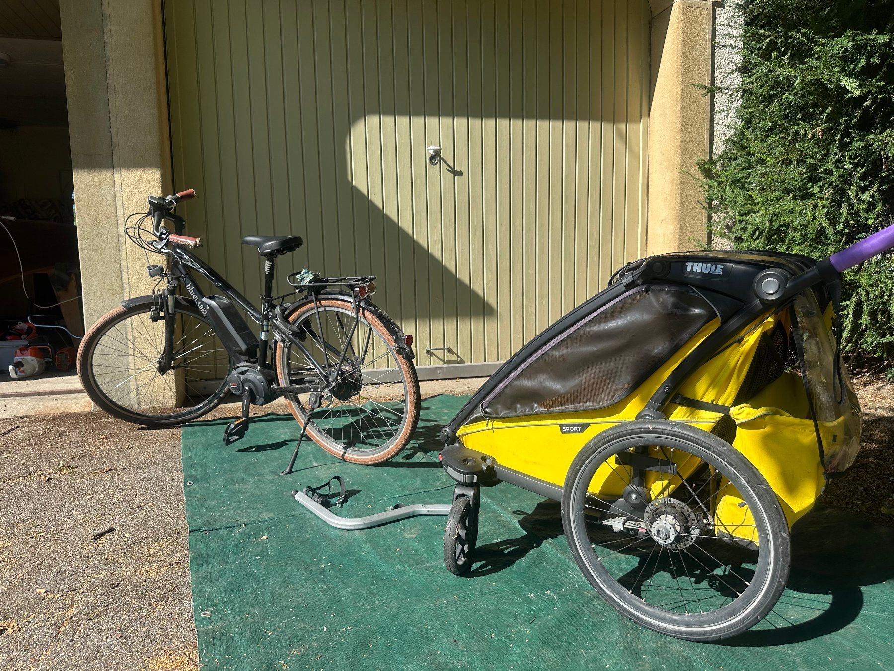Rimorchi: Thule Sport Kinderanhänger – Usato da Grenchen venduto da Suchoj72 4