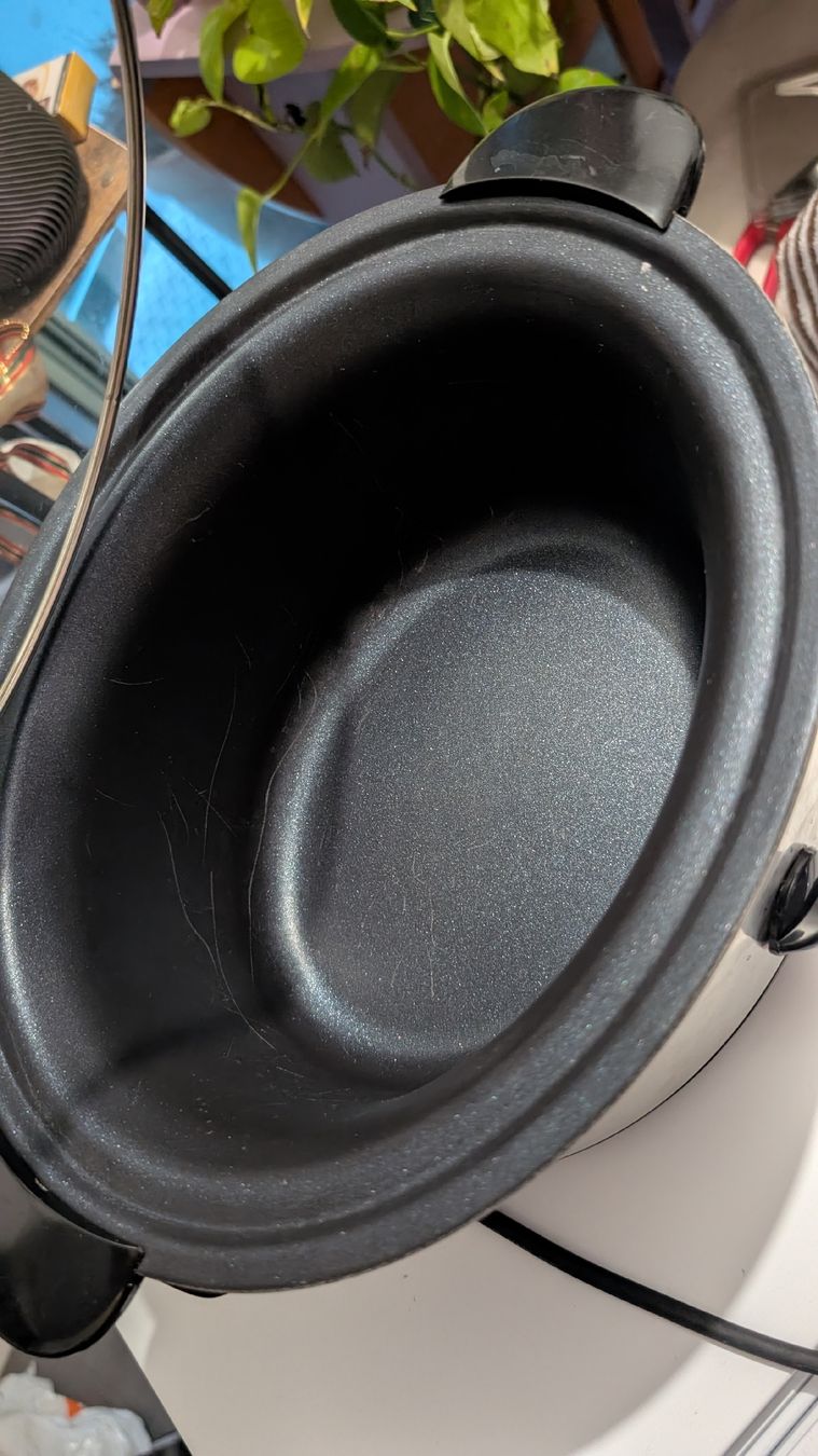 Küchengeräte: Russel Hobbs Slow cooker EU plug – Gebraucht aus Meyrin von att_mgj5 1