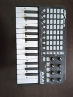 Akai APC Key 25 midi controller keyboard