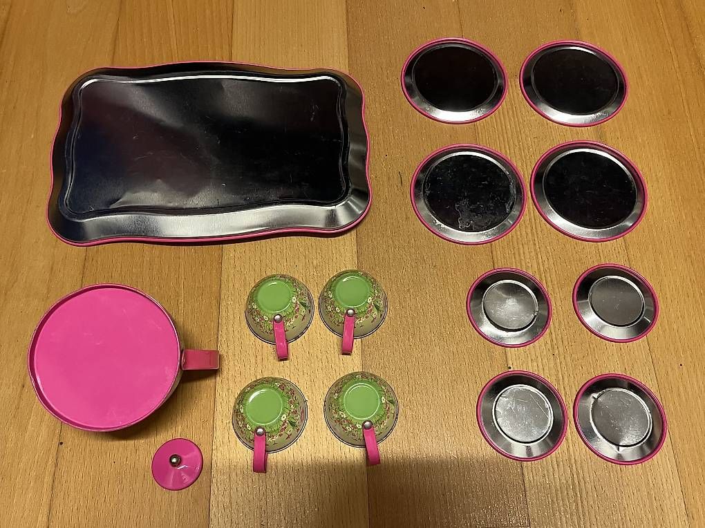 Spielzeuge: Spielzeug Teeservice mit Tablett – Gebraucht aus Kirchberg BE von qualle01 3