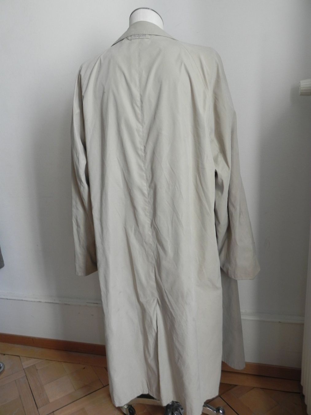 Bugatti Mäntel: Bugatti Regenmantel, Gr. 56 – Gebraucht aus Bern von paultschur11 1