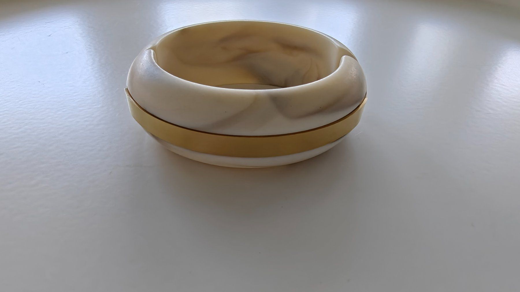 Bracciali & Braccialetti: Marble-Patterned Resin and Stainless Steel Bangle – Nuovo e nell'imballaggio originale da Allschwil venduto da Jani_Banani 5