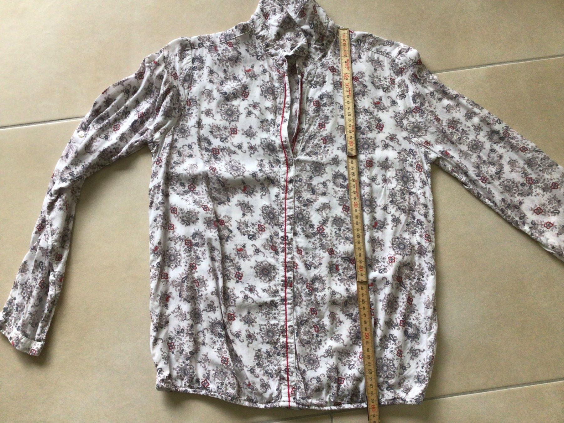 Tom Tailor Camicette: Schicke Bluse mit Blumenmuster Grösse 36 von Tom Tailor – Usato da Frauenfeld venduto da Stehojen 8