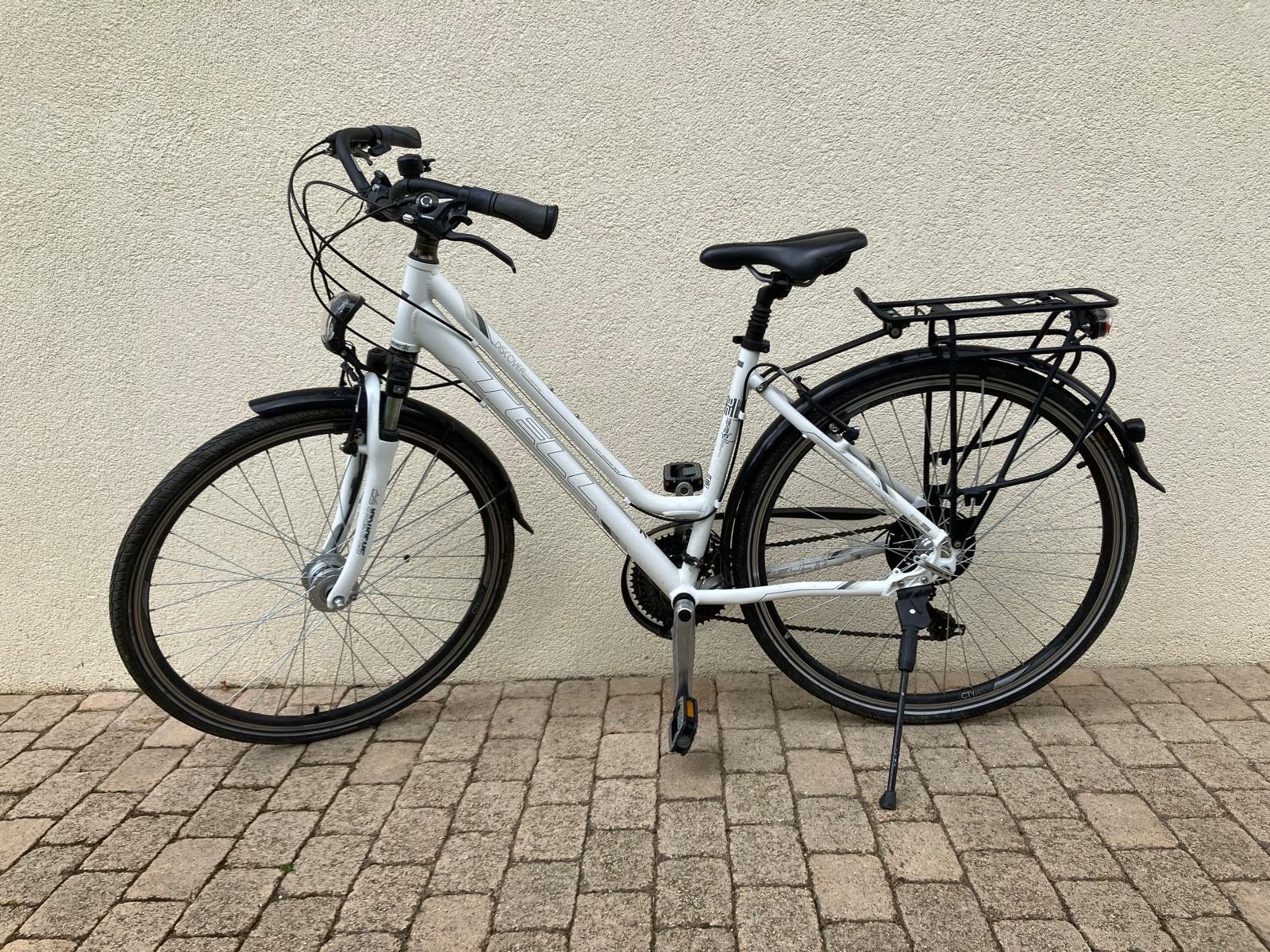 Velos: Vélo dame blanc 28 pouces shimano – Gebraucht aus Sugnens von PixelPanda1
