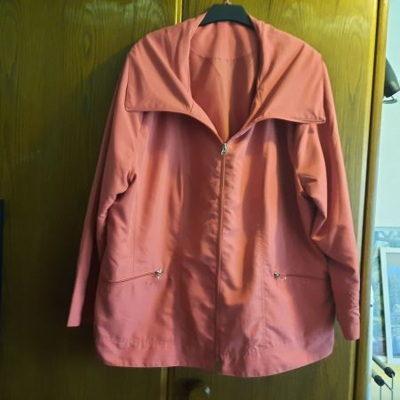 Sommer Damenjacke, Grösse 54