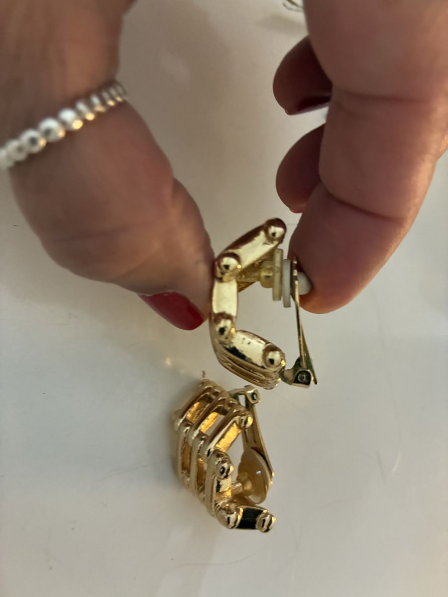 Dior Orecchini pendenti & Orecchini a lobo: Christian dior ohrclips – Usato da Zürich venduto da LichtBleibt 1