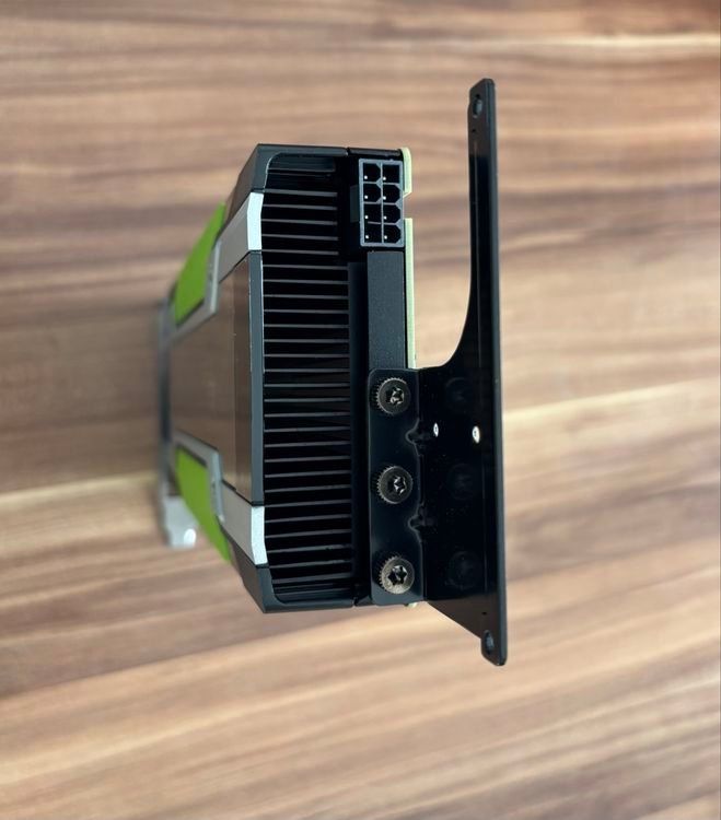 Nvidia Cartes graphiques: GPU Nvidia Tesla M10 Quad 32GB + extender – D'occasion à Erlenbach ZH par ultraSale 1