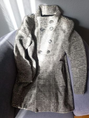 Zara Basic Mantel, kariert, warm für den Winter, Gr. S