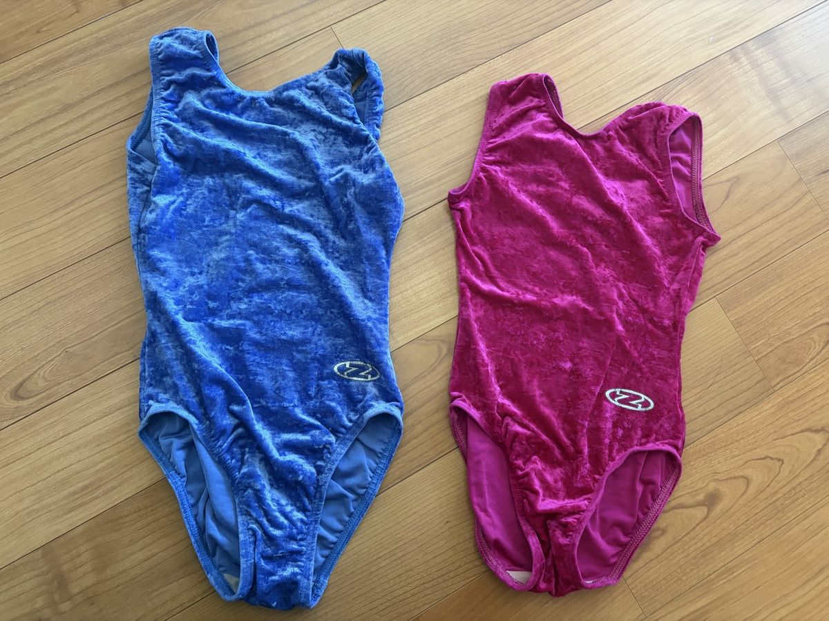Kleiderpakete & -sets: Body ginnastica – Neu (gemäss Beschreibung) aus Gravesano von mer_xc6b