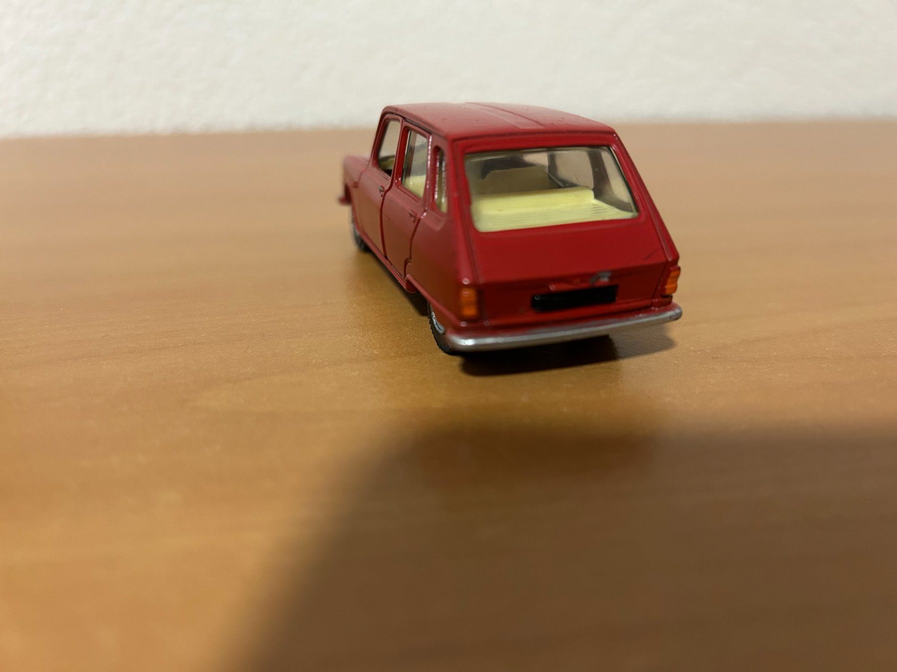 Renault Modellautos: Renault 6 1:43 Pilen – Gebraucht aus Schafisheim von Ducati57 2