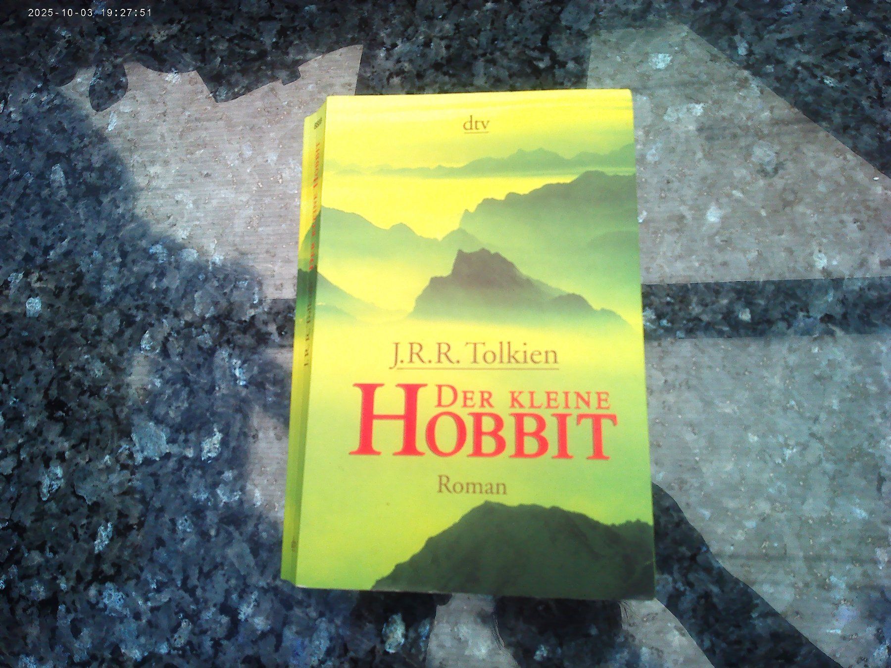 Libri: Der Kleine Hobbit von J.R.R. Tolkien – Usato da reitnau venduto da Sib7